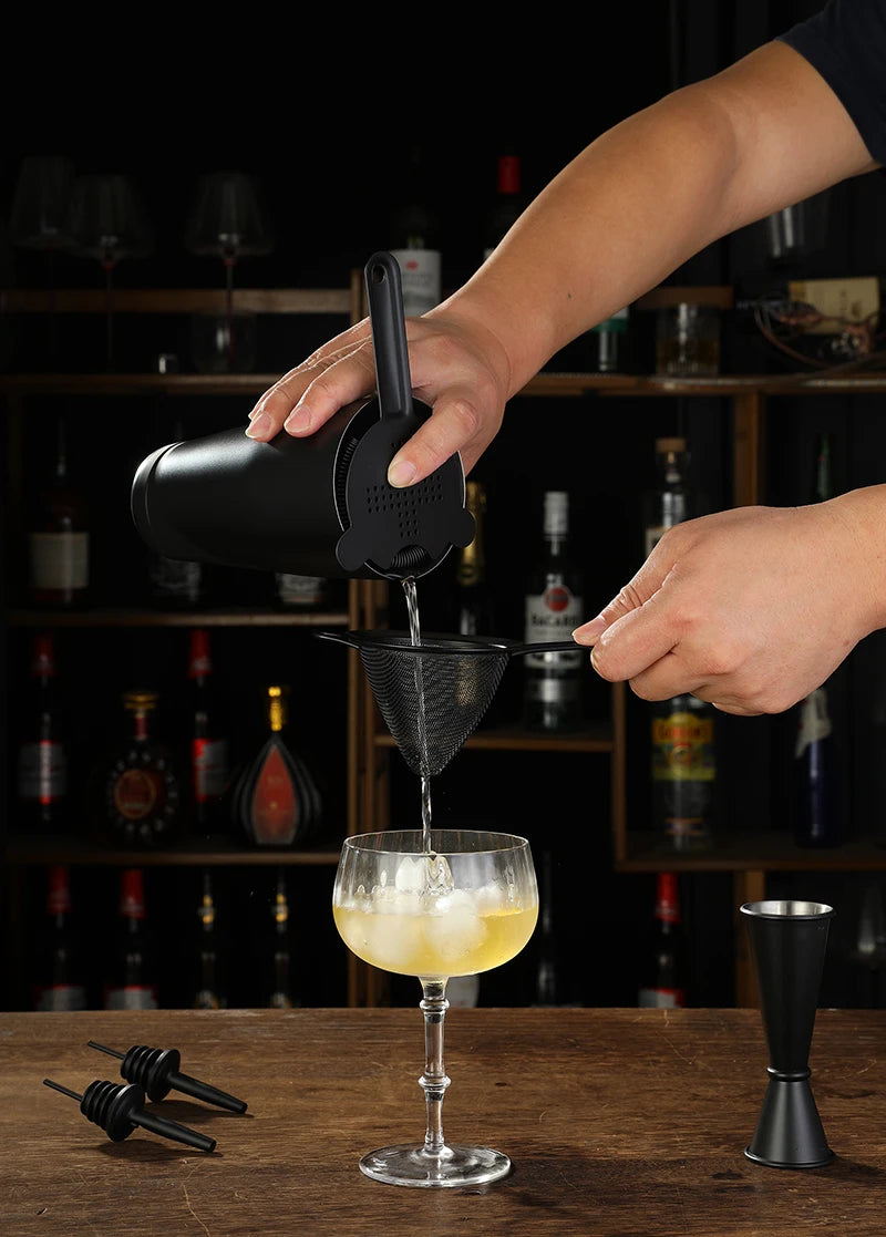Cocktail Shaker Bar Set