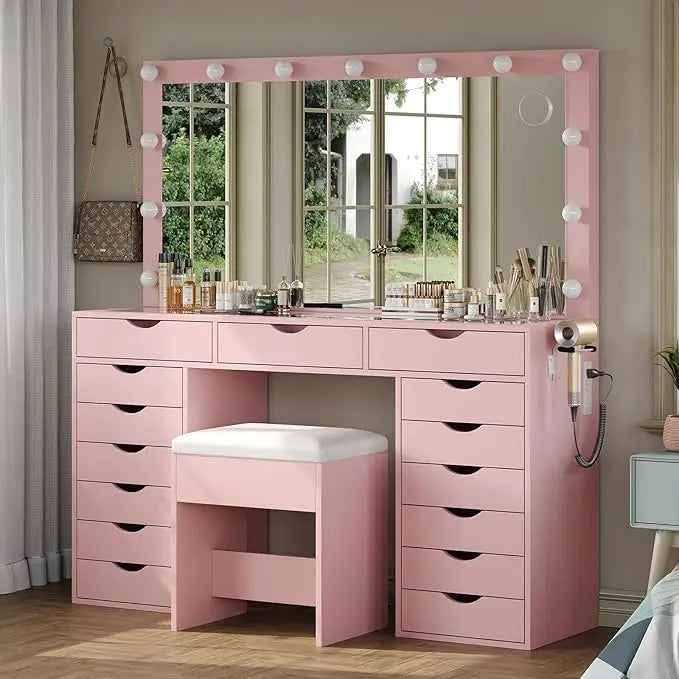 Vanity Furniture for Elegant Home Décor and Personal Grooming - The Decor Authority