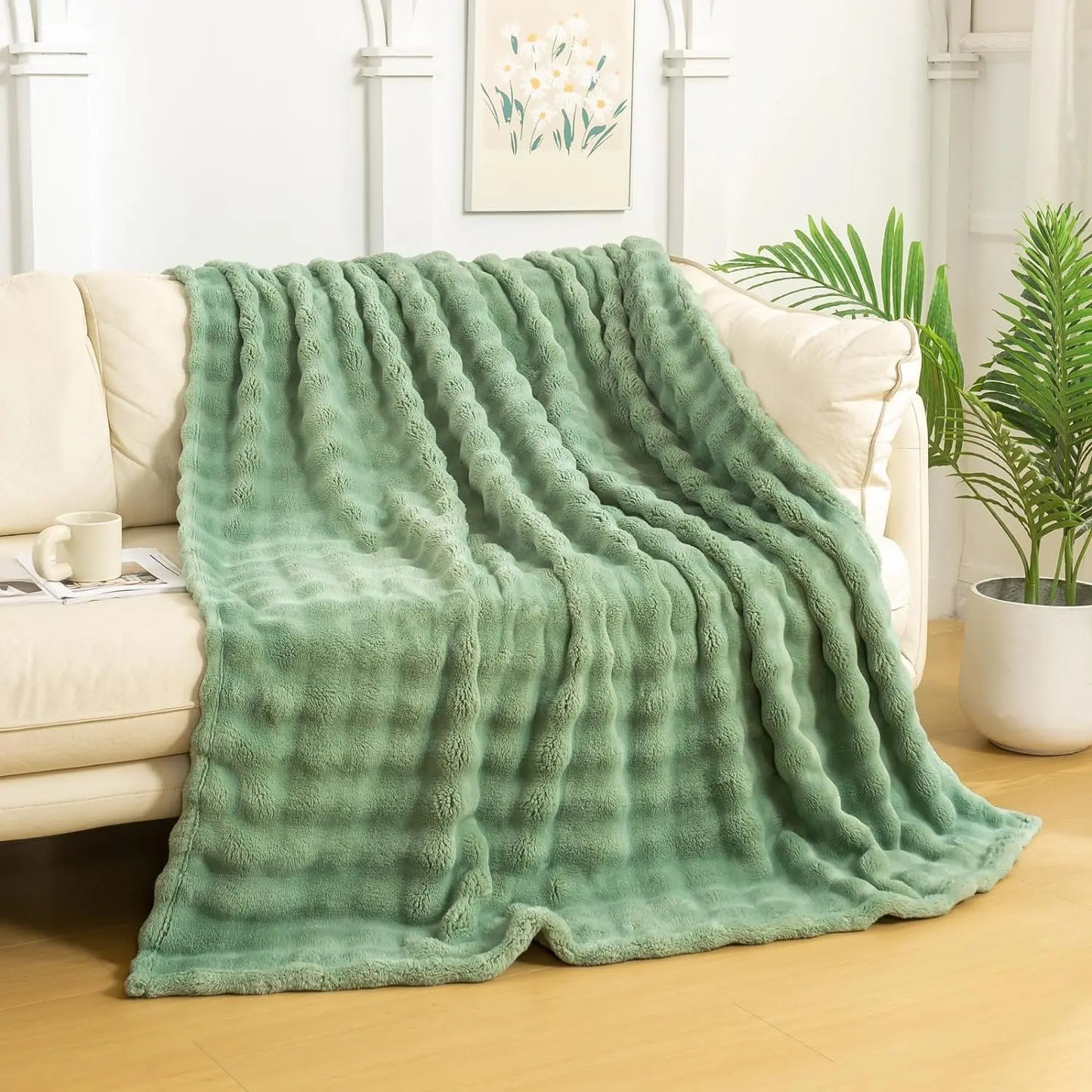 Faux Fur Fluff Blanket
